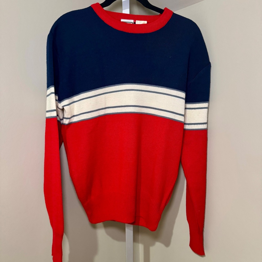 Obermeyer Men's MAK Sweater Red Navy White Stripes Wool Blend Size  M